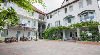 Гостиница Guest House Garant Судак-0