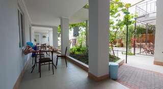 Гостиница Guest House Garant Судак Трехместный номер с террасой-7